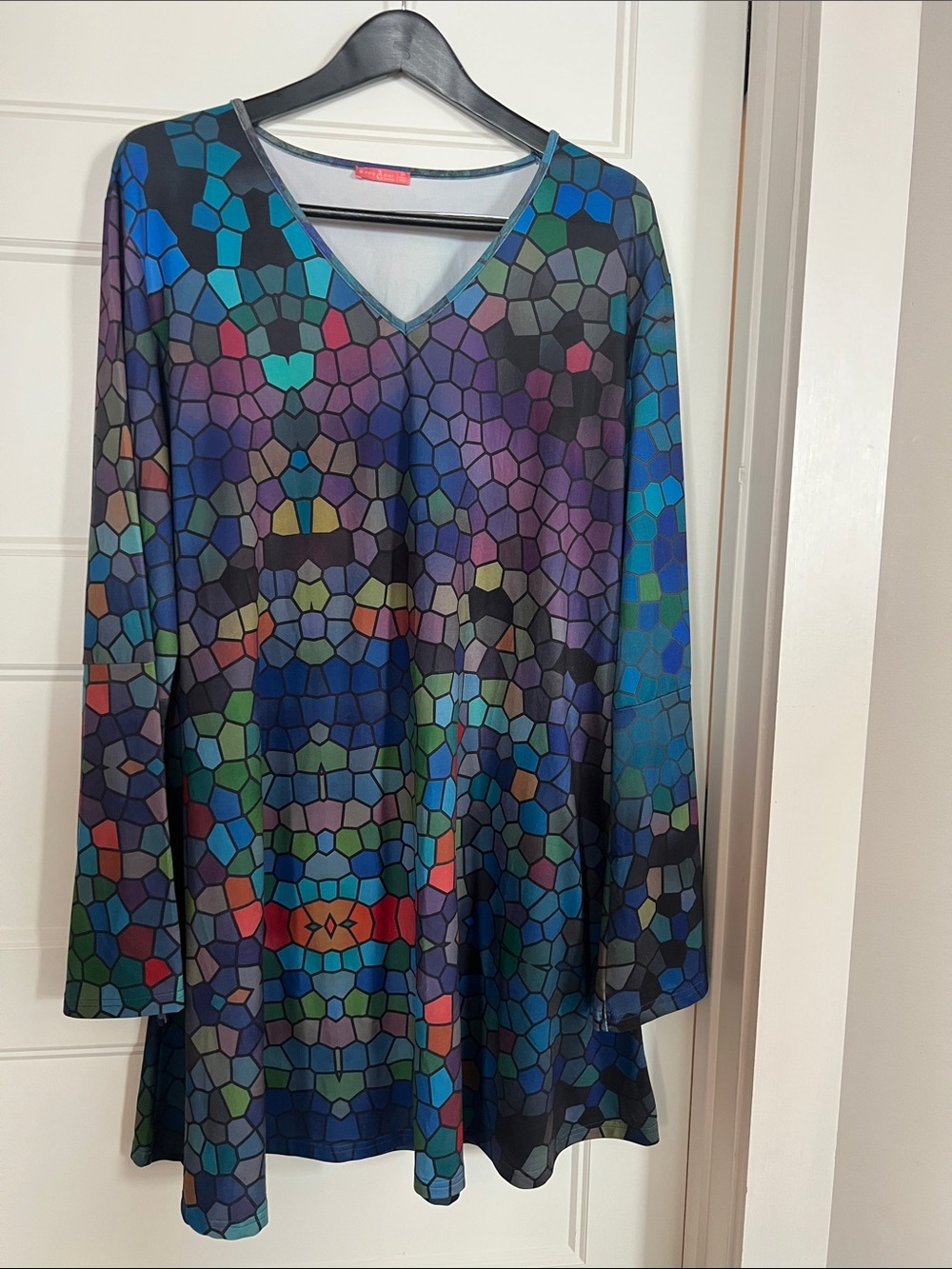 Mosaic V-Neck Tunic Top - Blue Multi